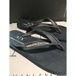 Klapki XUQ002 XV676 00285 Armani Exchange